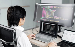 攸县 api php源码,下载的php源码怎么运行呢？